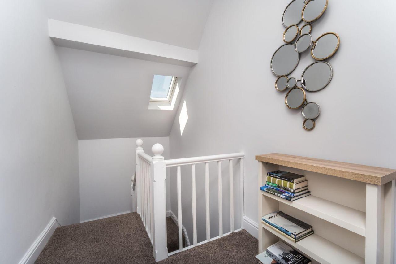 3 The Townhouse Βίλα Κέσγουικ Εξωτερικό φωτογραφία